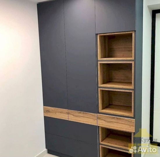 Шкаф двухстворчатый