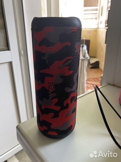 Музыкальная колонка с блютузом