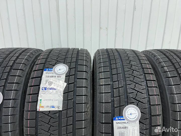 Triangle Snowlink TWT02 265/70 R18