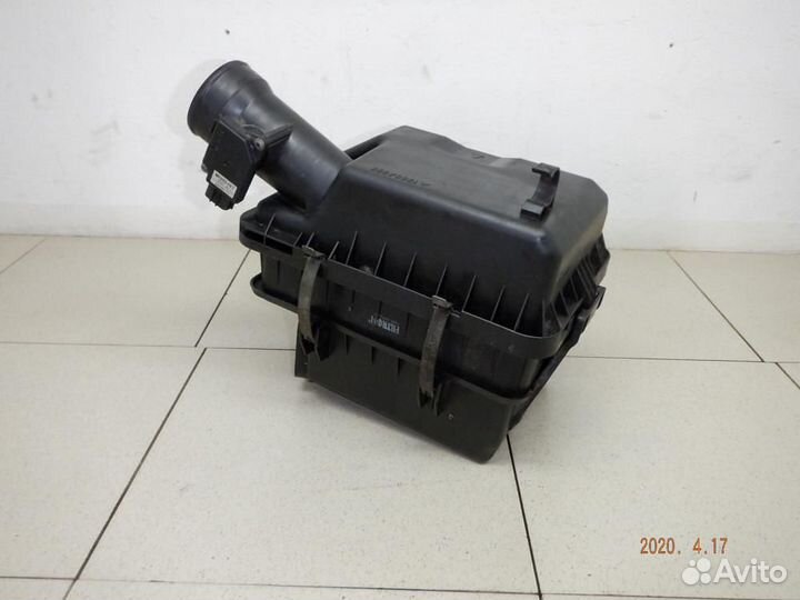 Корпус воздушного фильт Mitsubishi Lancer CX CY 10