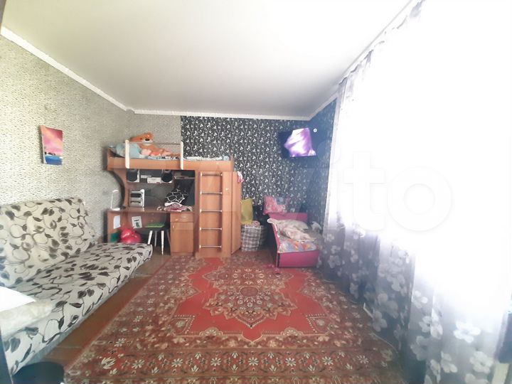 Комната 21,3 м² в 3-к., 2/2 эт.