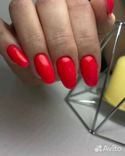 Наращивание ногтей