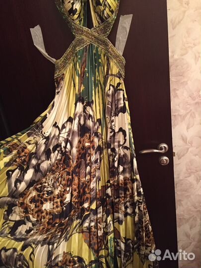 Выпускной, нарядное и очень красивое платье в пол