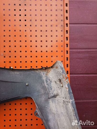 Крыло левое Nissan patrol y 61