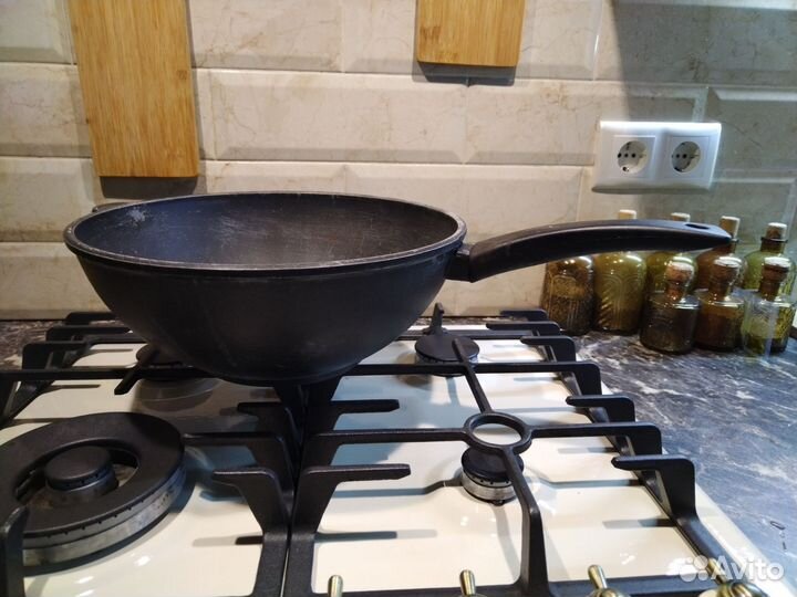 Сковорода вок