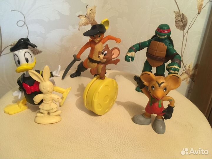 Игрушки фигурки