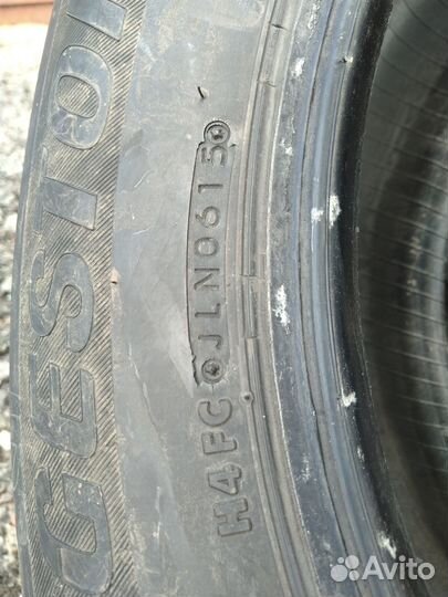 Bridgestone Blizzak Spike-01 225/60 R17