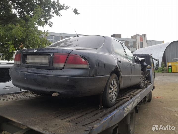 Мазда 626 1997 г - по запчастям