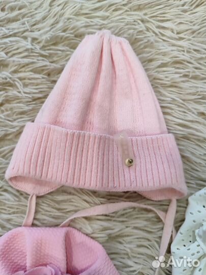 Шапки пакетом от 5-6 месяцев