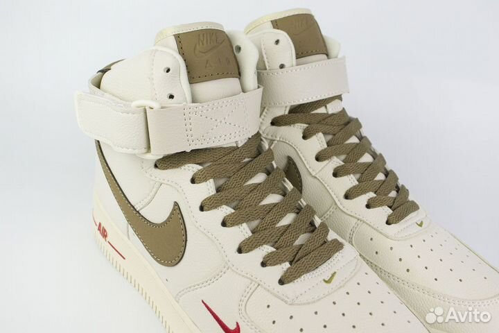 Nike Air Force 1 Mid Cream