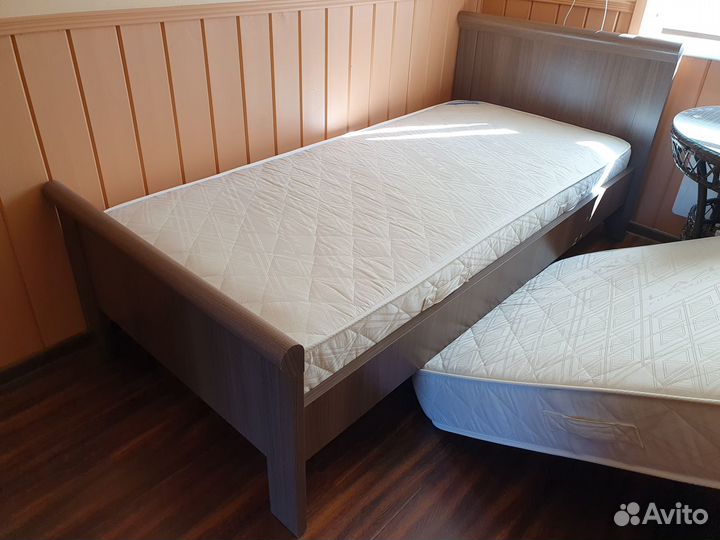 Продам кровать Магна