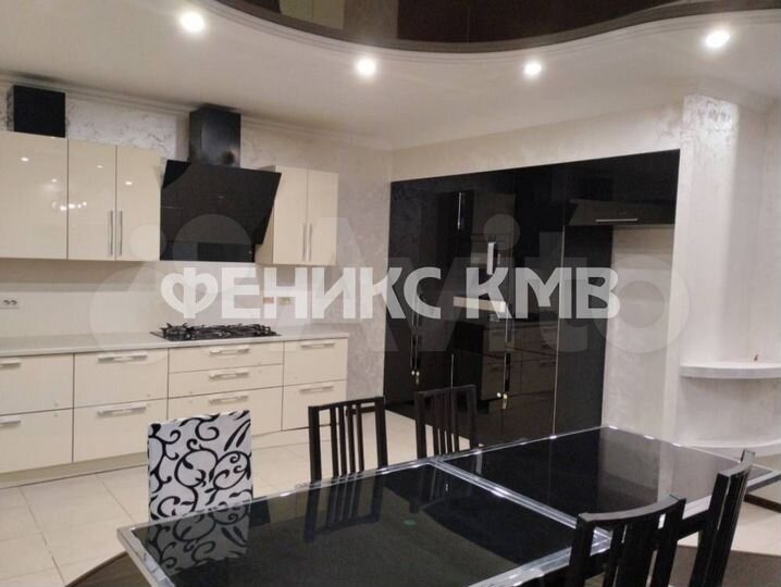 3-к. квартира, 102 м², 7/9 эт.