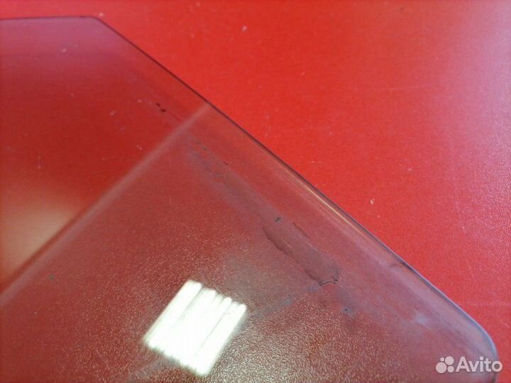 Стекло двери переднее правое Cadillac Srx FEE LH2