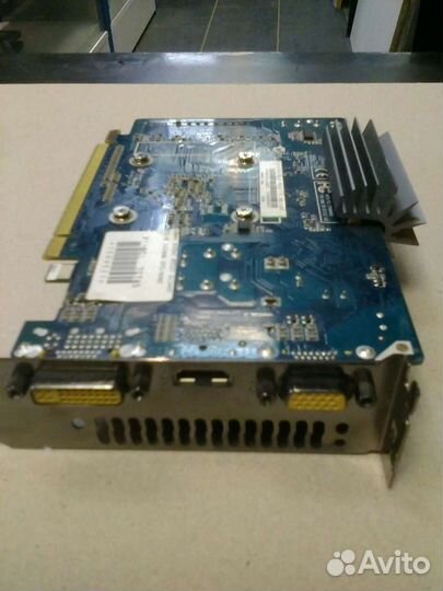 Видеокарта zotac PSI-E память-1 Gb, шина -128Mbit