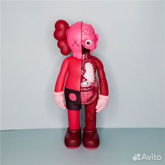 Фигурка kaws