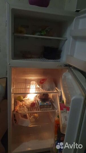 Холодильник бу двухкамерный