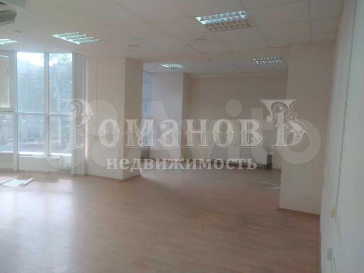 Сдам офисное помещение, 350 м²