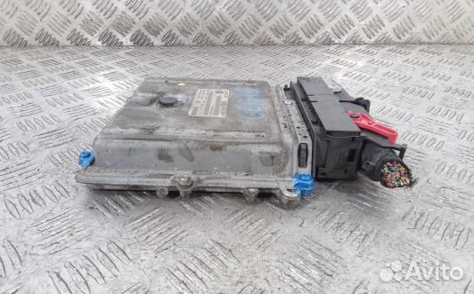 Блок управления двс chrysler 300C 1 (GEA15PC01)