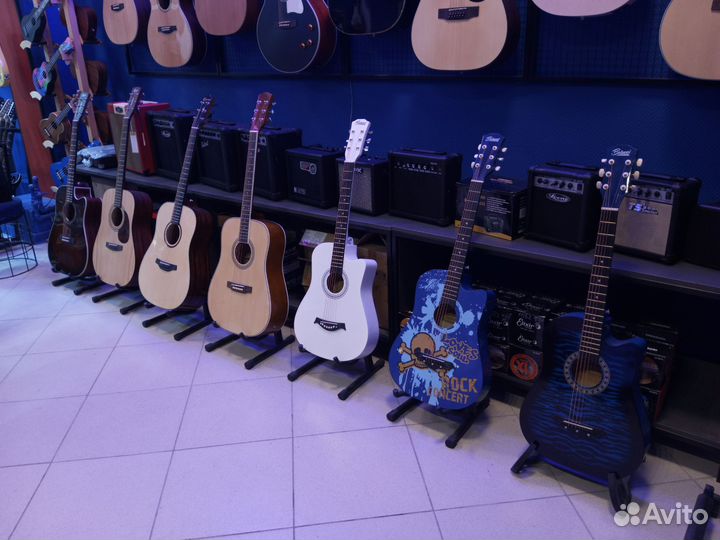 Гитара акустическая