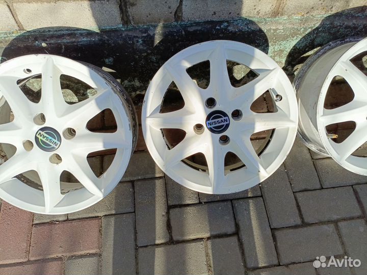 Продаю диски на Ниссан AD