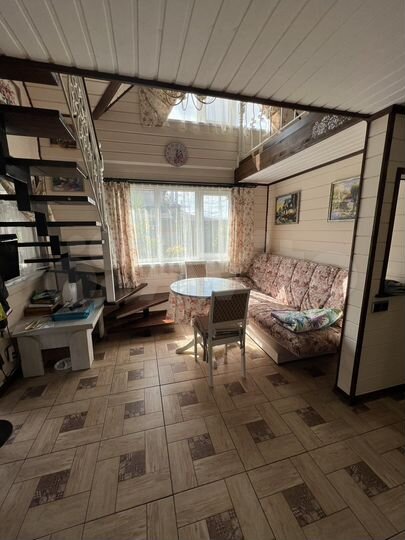 Дом 140 м² на участке 6 сот.