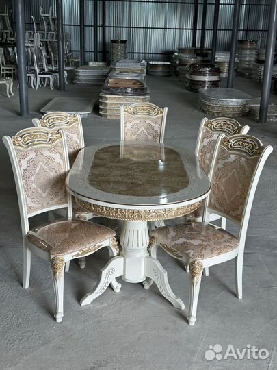 Стол и Стулья