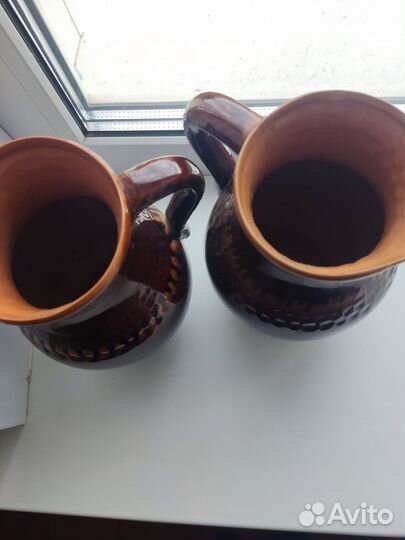 Глиняный кувшин