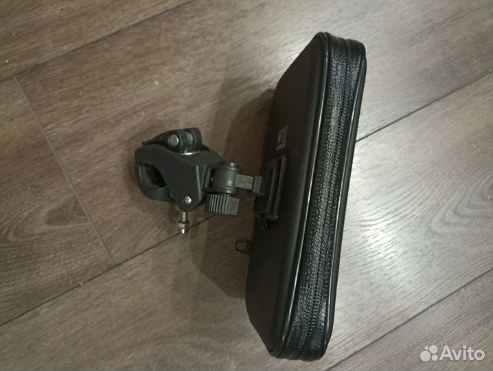Чехол для телефона на руль