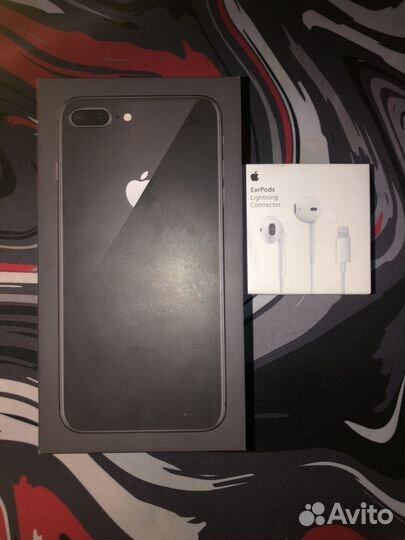 iPhone 8 Plus, 64 ГБ