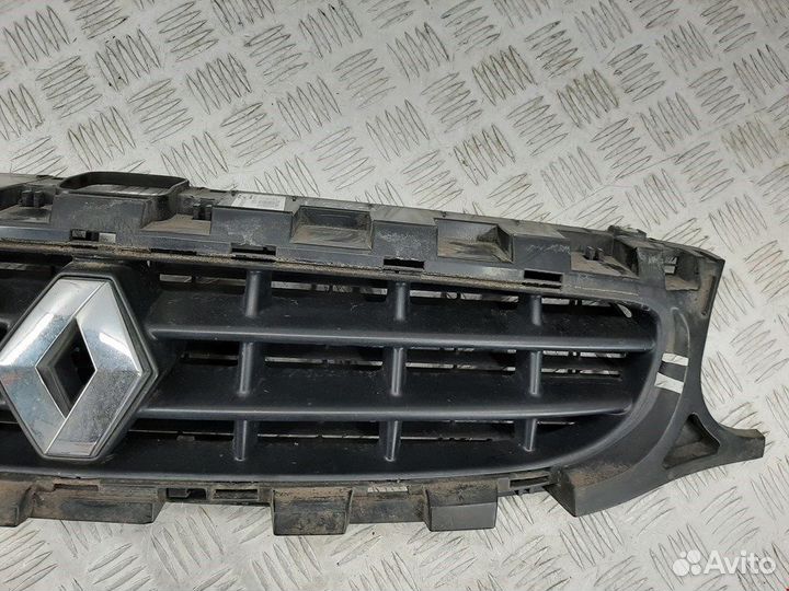 Решетка радиатора для Renault Safrane 7701470085