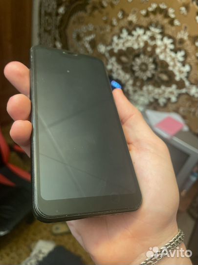 Xiaomi Mi A2 Lite Android One, 3/32 ГБ