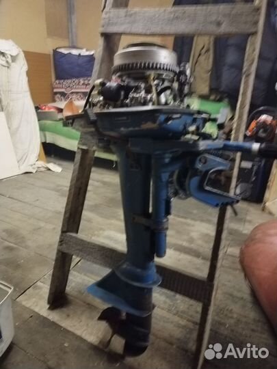 Лодка Орион 9