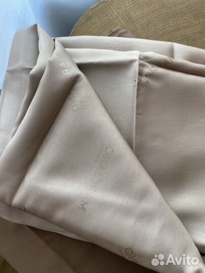 Ткань костюмная итальянская шерсть 3,5 м и подклад