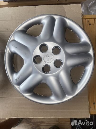 Колпаки r15 toyota avensis