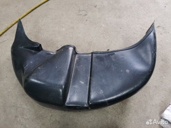 Подкрылок задний правый Daewoo Nexia седан N150