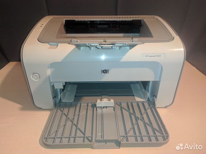 Продам Лазерный принтер HP LaserJet P1102