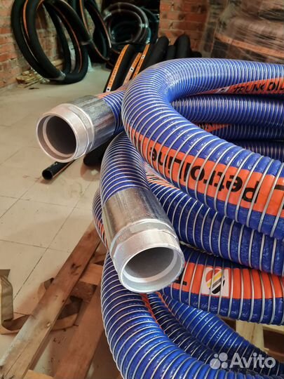 Рукав композитный напорно-всасывающий Trunk OIL 76