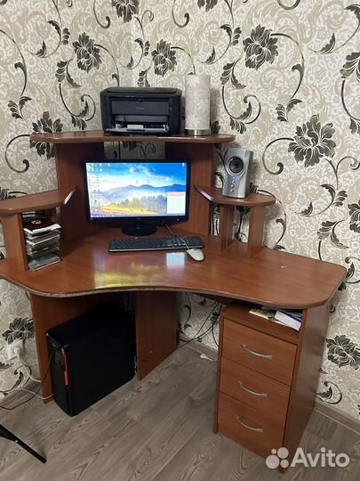 Компьютерный стол бу