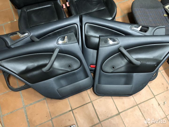 Skoda Octavia tour Кожаный салон