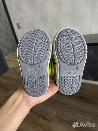 Сандалии crocs детские