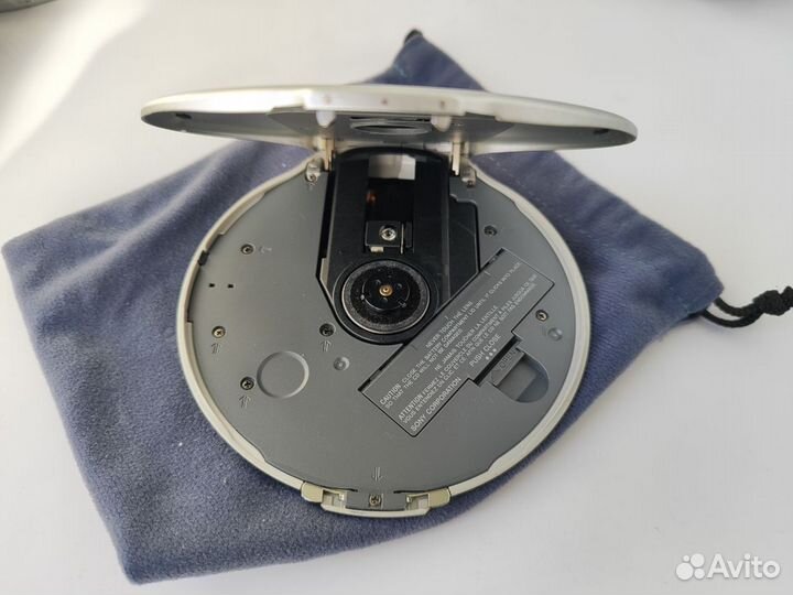 Sony Walkman D NE920 CD плеер