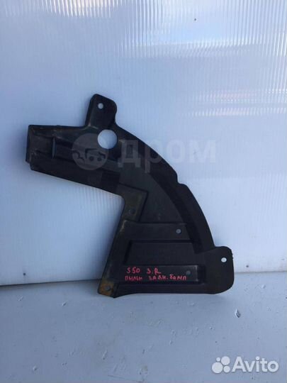 Пыльник заднего бампера правый на Infiniti Fx35 Fx