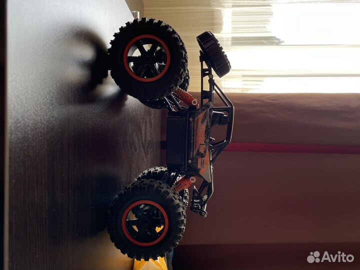 Радиоуправляемая машина электрическая