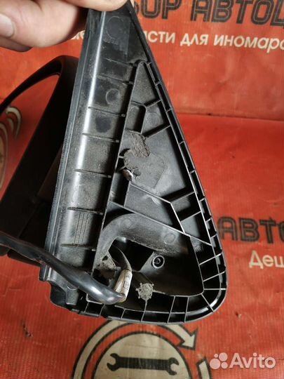 Зеркало левое LADA Granta fl с дефектом