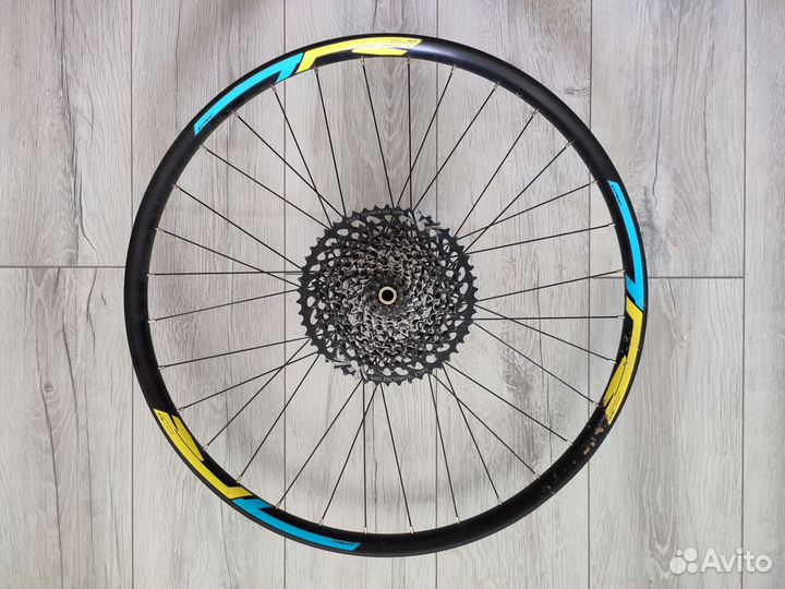Заднее колесо boost 27.5, группсет Eagle GX