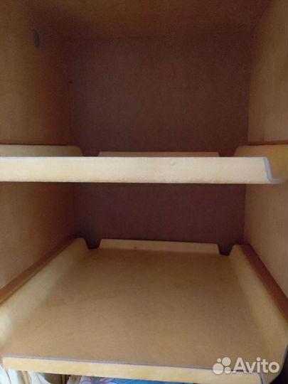 Шкаф платяной-бельевой