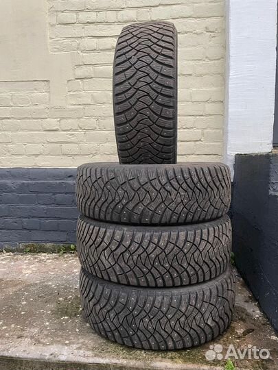 Dunlop SP Winter Ice 03 215/55 R17C 98T