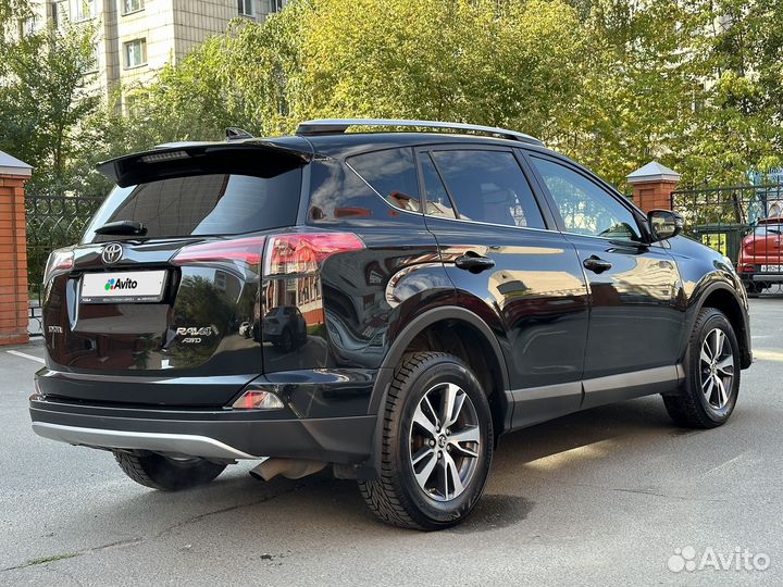 Toyota RAV4 2.0 CVT, 2016, 138 700 км
