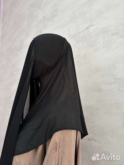 Горянка с пришитым шарфом