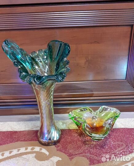 Вазы цветное стекло чехословакия